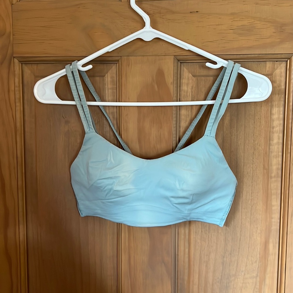 Lulu lemon Like A a cloud Bra - 4 light blue